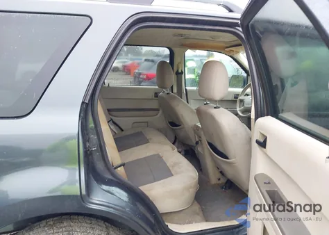 2008 Ford Escape Xlt from USA, damaged, VIN 1FMCU03ZX8KB03983